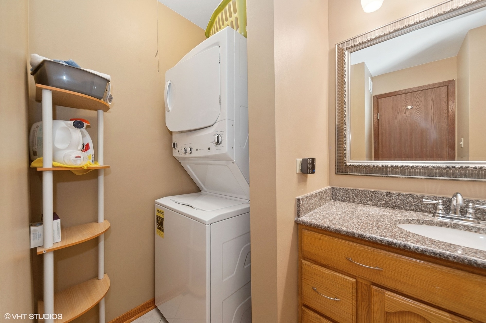 3255 Kirchoff Road, Unit 305 Rolling Meadows, IL 60008 - Photo 9 of 14 Gallery Image 9