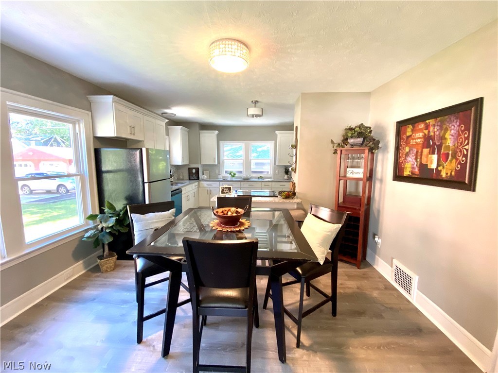 3255 Warren Road Cleveland, OH 44111 - Photo 5 of 29 Gallery Image 5