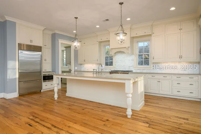 $2,095,000 | 8 Crossbow Road, Bluffton, SC 29910