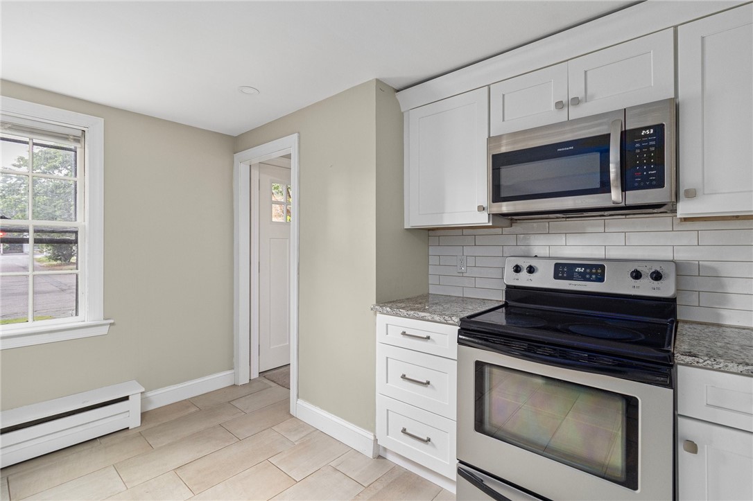 18 Edgehill Road Warwick, RI 02889 - Photo 12 of 28