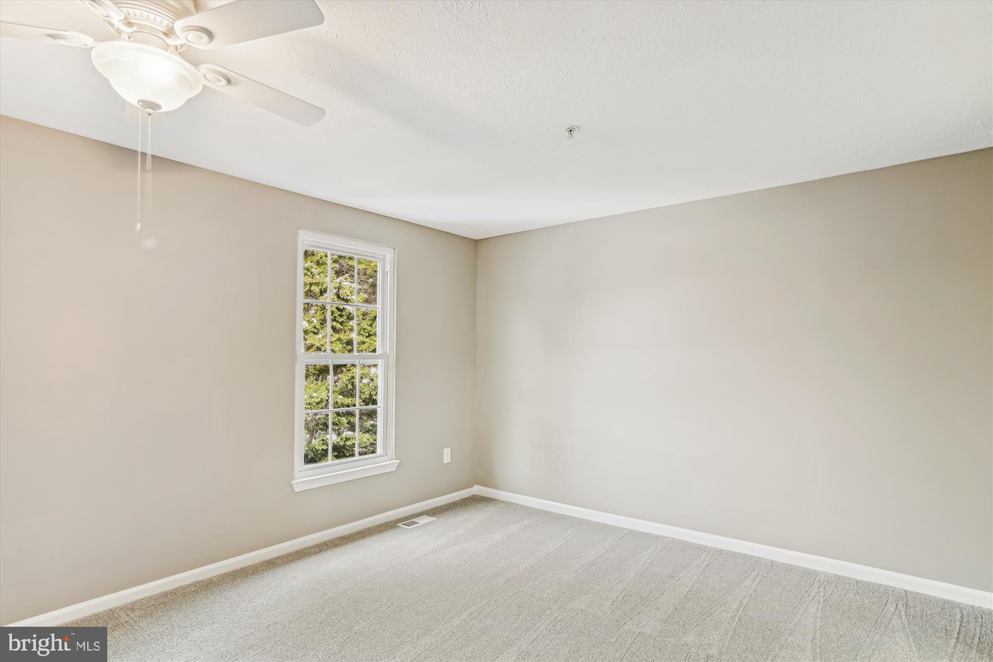 1266 Quaker Ridge Drive Arnold, MD 21012 - Photo 14 of 37 Primary Bedroom