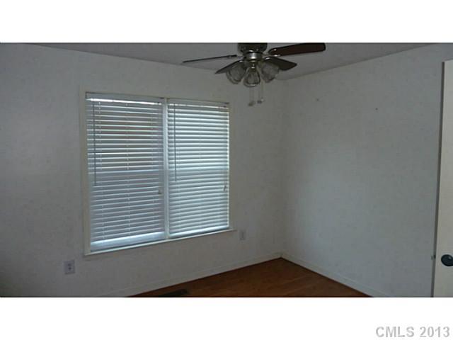 2346 Perry Road Denver, NC 28037 - Photo 12 of 16 Gallery Image 12