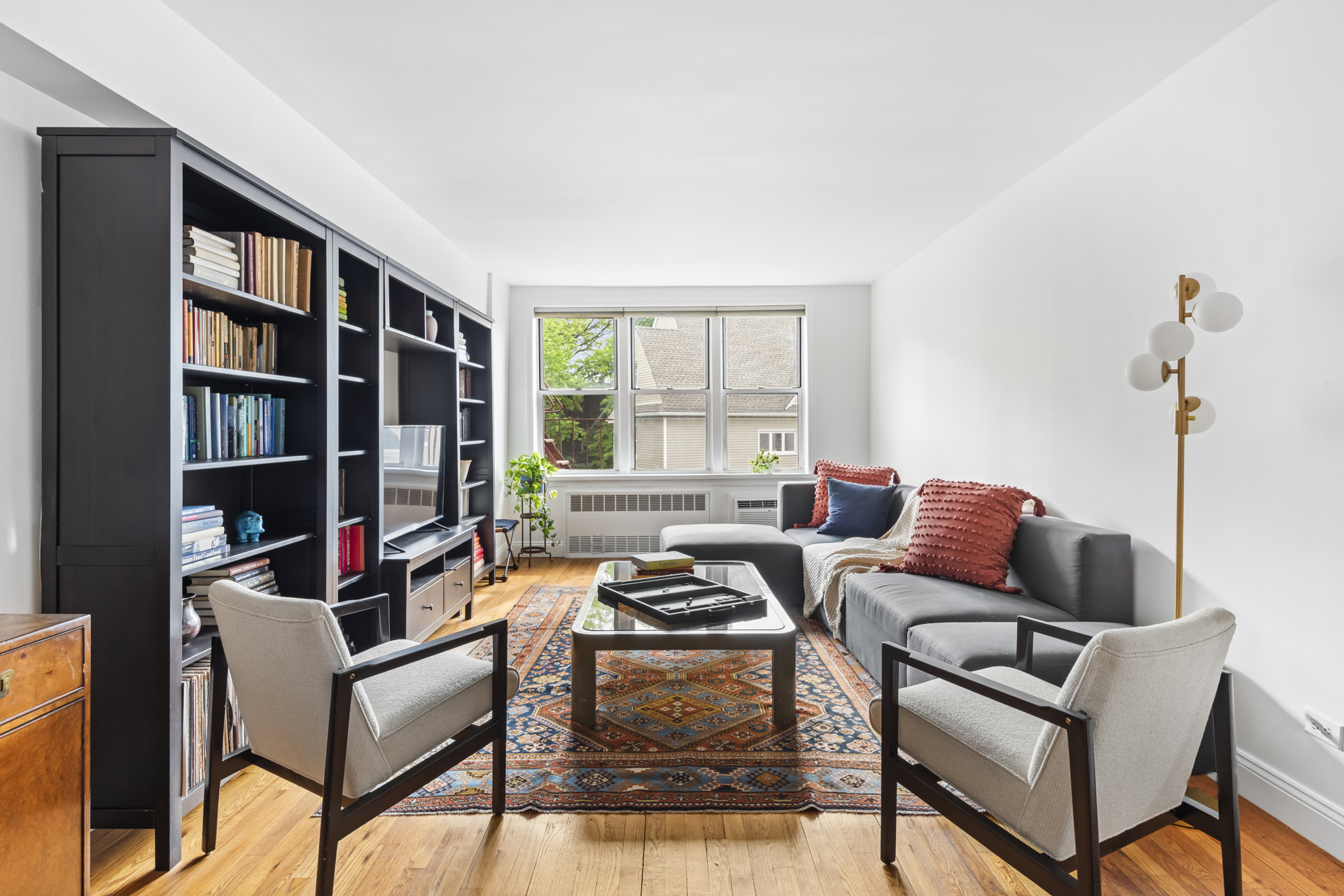 415 Argyle Road, Unit 3E Brooklyn, NY 11218 - Photo 2 of 9