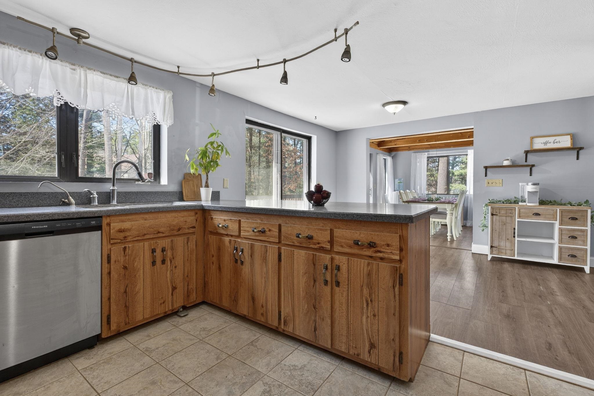 10 Owls Court Merrimack, NH 03054 - Photo 14 of 42