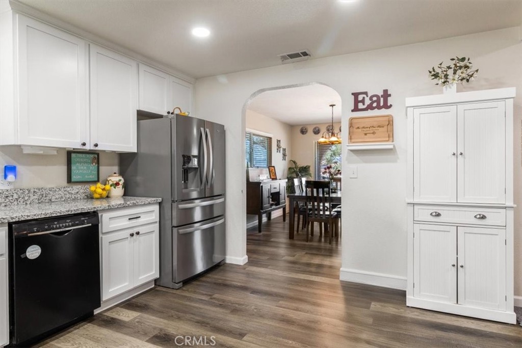 28300 Rawlings Road Hemet, CA 92544 - Photo 18 of 65