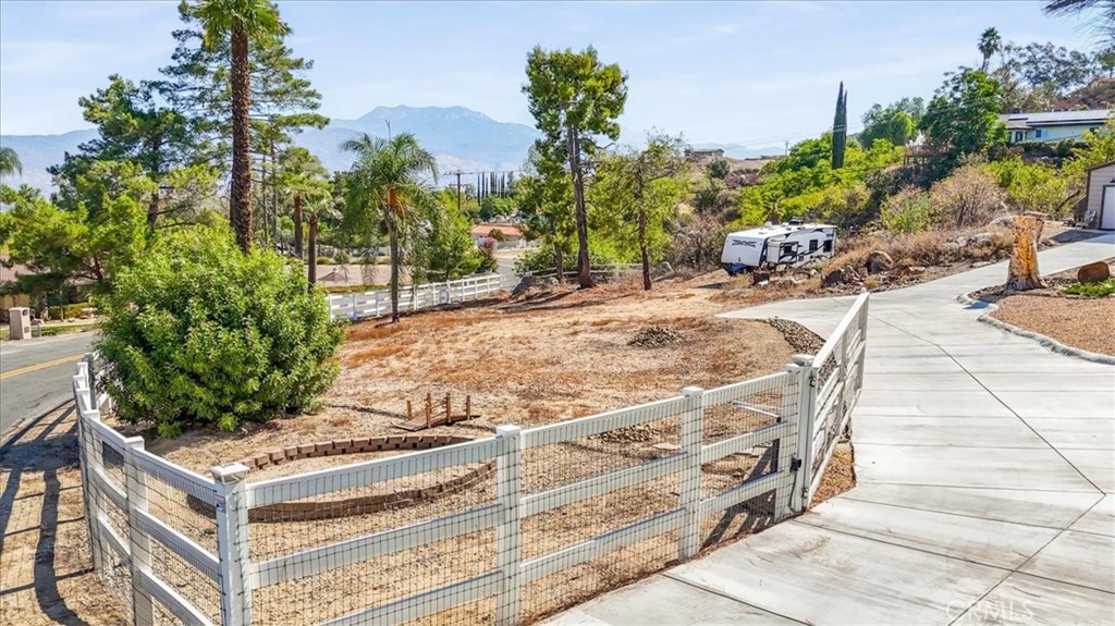 28300 Rawlings Road Hemet, CA 92544 - Photo 62 of 65