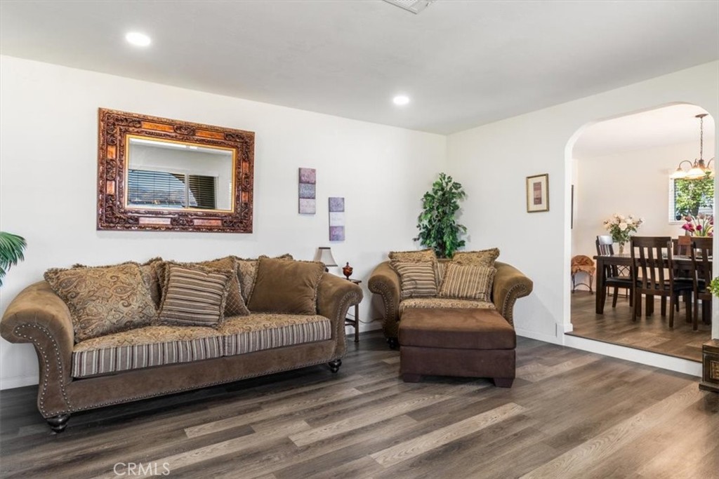 28300 Rawlings Road Hemet, CA 92544 - Photo 9 of 65