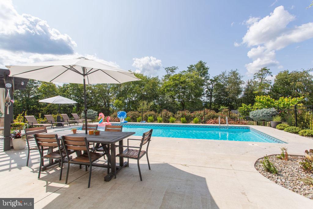 1593 Wind Flower Road, Unit 73 Chambersburg, PA 17202 - Photo 95 of 111 Gallery Image 95