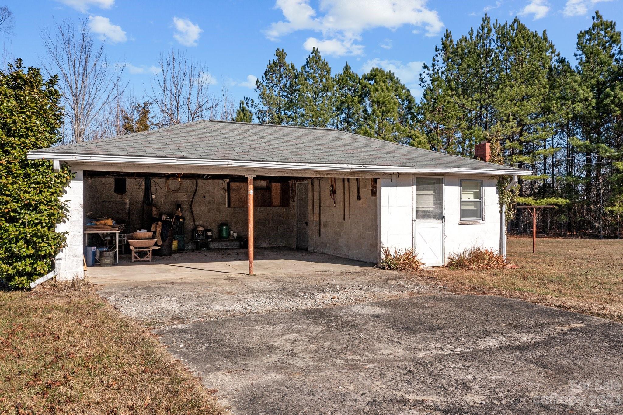 820 Thompson Road Salisbury, NC 28147 - Photo 28 of 48 a front view of a house with a porch