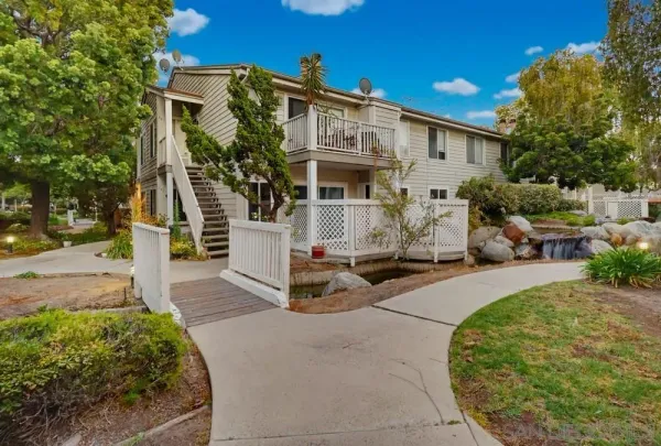 $595,000 | 22232 South Vermont Avenue, Unit 104D, Torrance, CA 90502