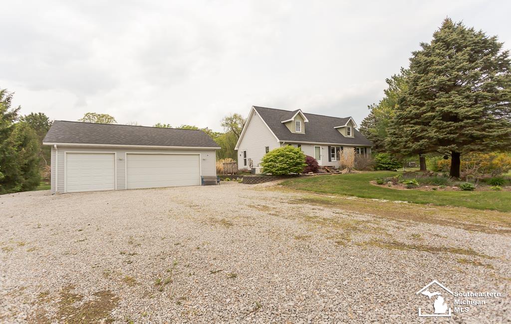 9863 Exeter Road Carleton, MI 48117 - Photo 2 of 55 Gallery Image 2