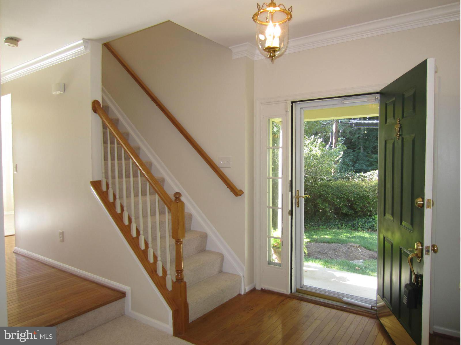 6504 Castine Lane Springfield, VA 22150 - Photo 2 of 29 Interior (General)