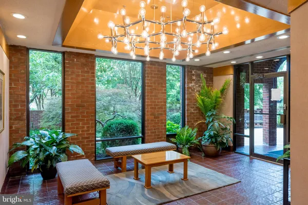 $3,200 | 100 Severn Avenue, Unit 206, Annapolis, MD 21403