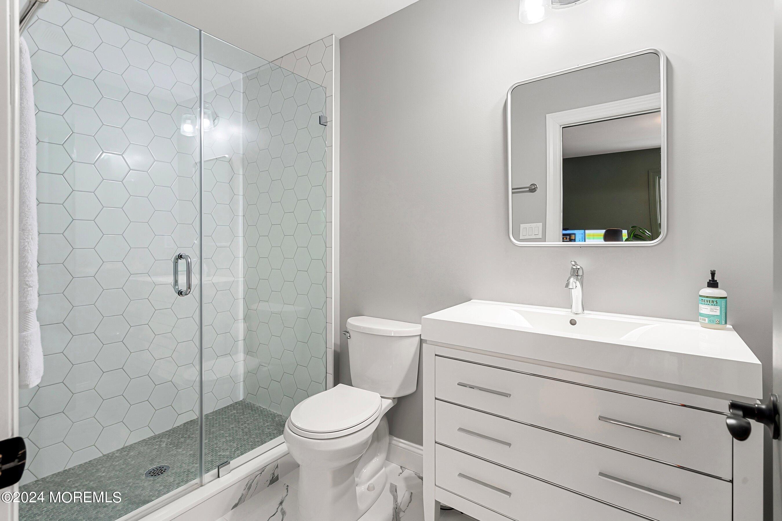 34 Crest Drive Little Silver, NJ 07739 - Photo 16 of 41 Full Bath