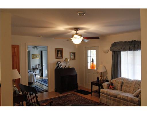 336 Main Street Winthrop, ME 04364 - Photo 15 of 25 Living Room.
