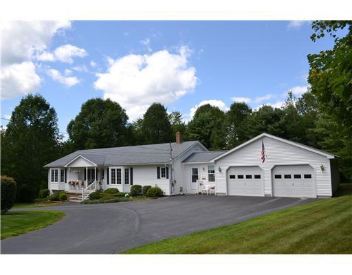 336 Main Street Winthrop, ME 04364 - Photo 2 of 25 Exterior Front.