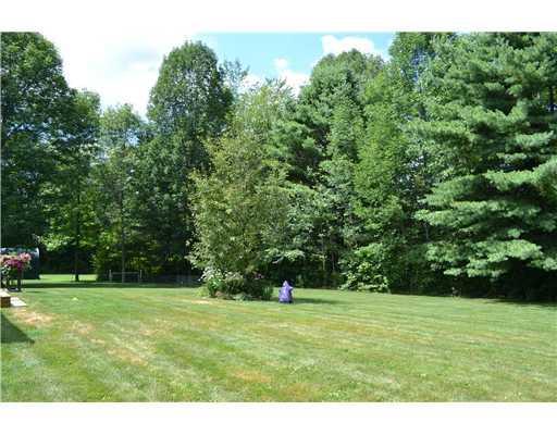 336 Main Street Winthrop, ME 04364 - Photo 23 of 25 Exterior Back.