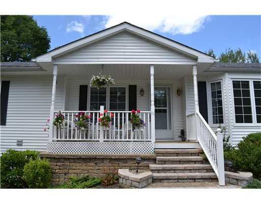 336 Main Street Winthrop, ME 04364 - Photo 6 of 25 Exterior Front.