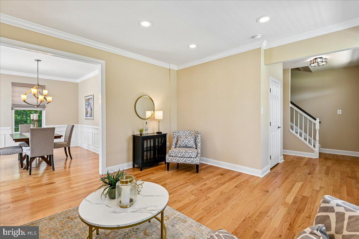603 Queenstown Road Severn, MD 21144 - Photo 10 of 85 Inviting entryway with warm tones.