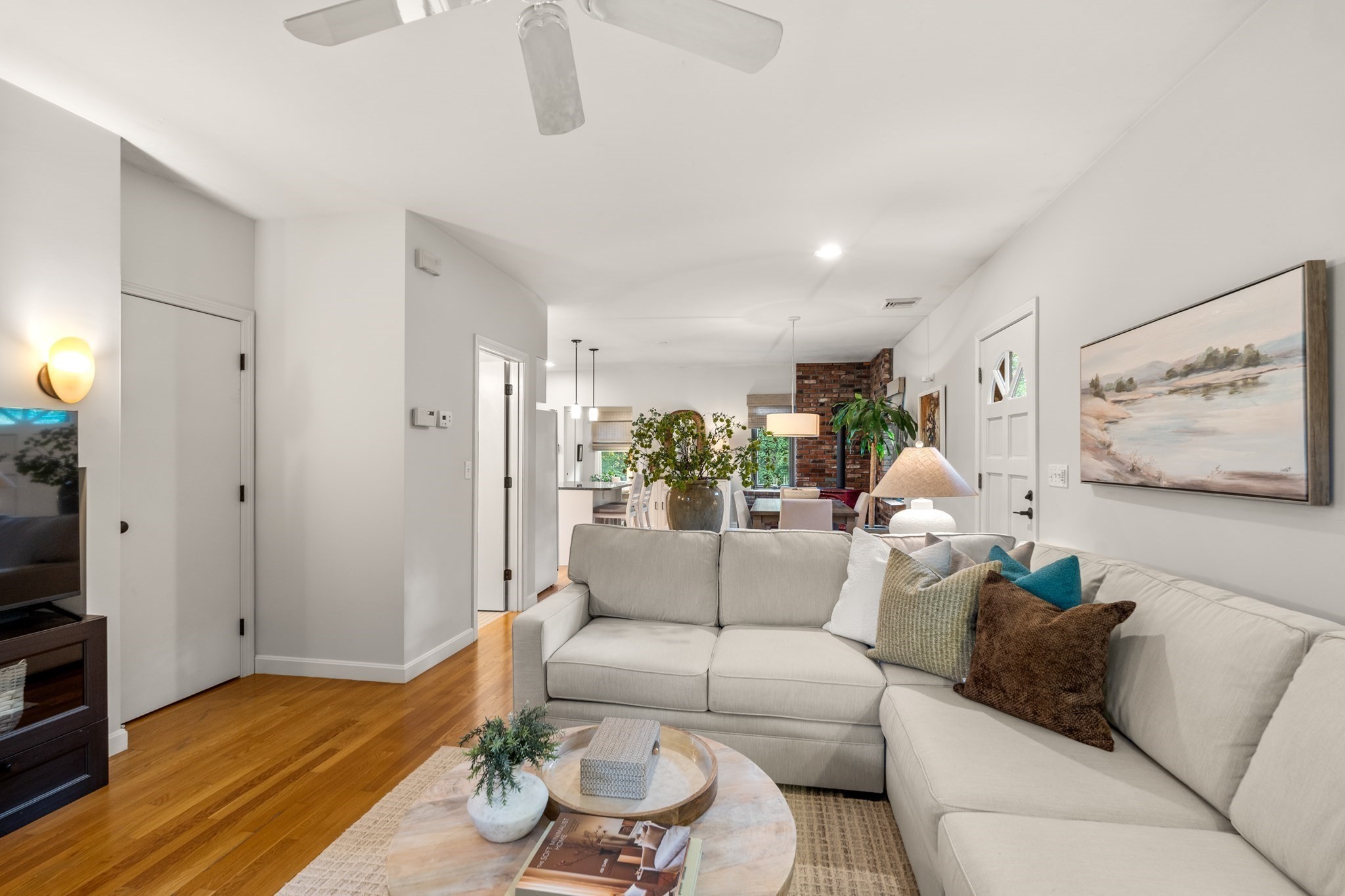 38 Hawthorne Road Wayland, MA 01778 - Photo 19 of 34 Gallery Image 19