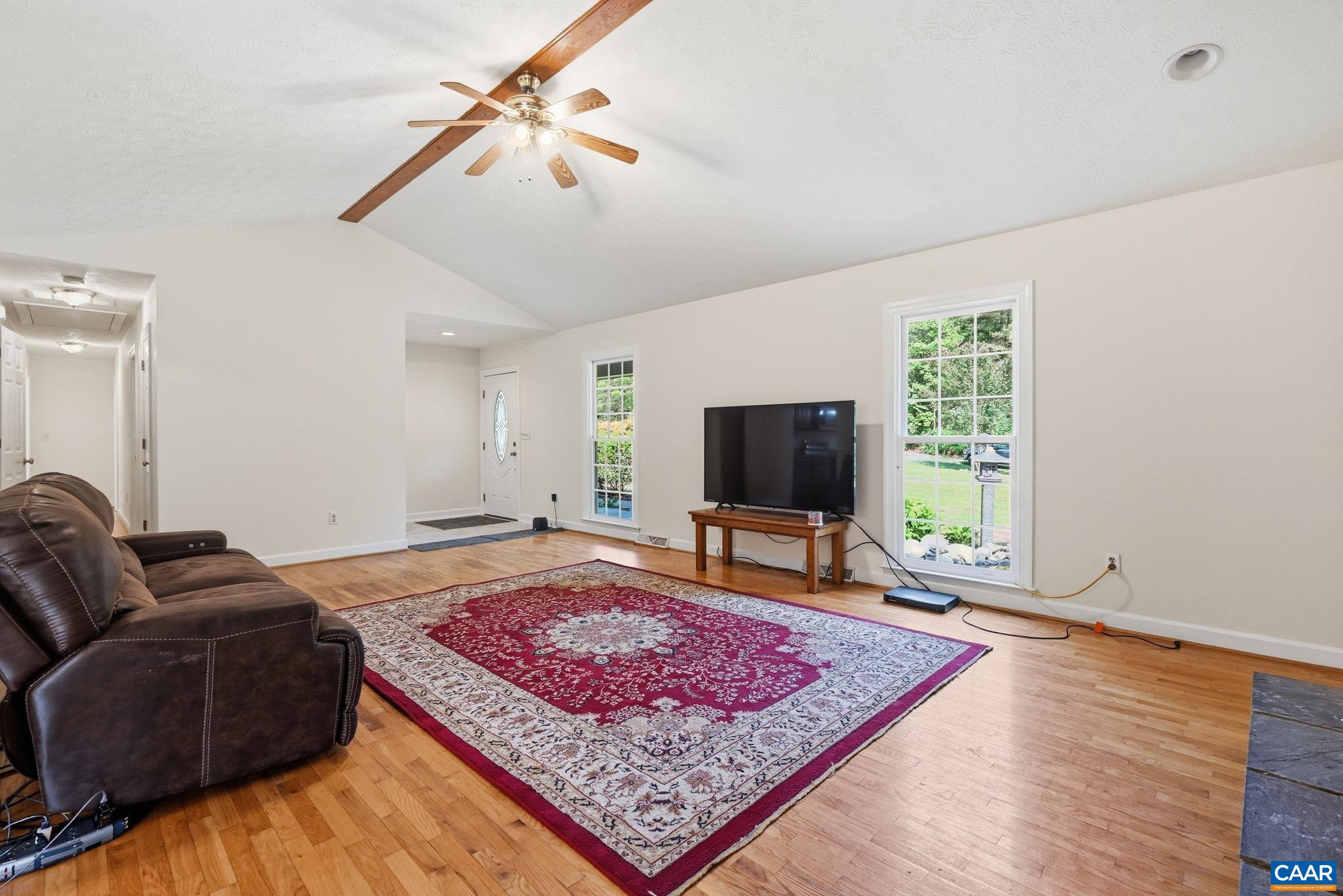 418 Poplar Lake Road Stanardsville, VA 22973 - Photo 8 of 74
