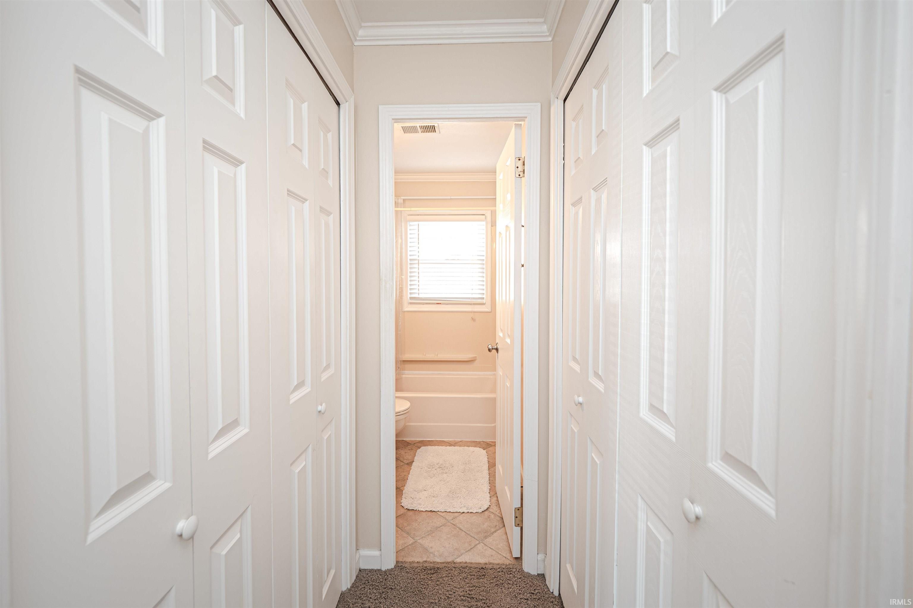 401 Lexington Road Evansville, IN 47710 - Photo 13 of 28 Gallery Image 13