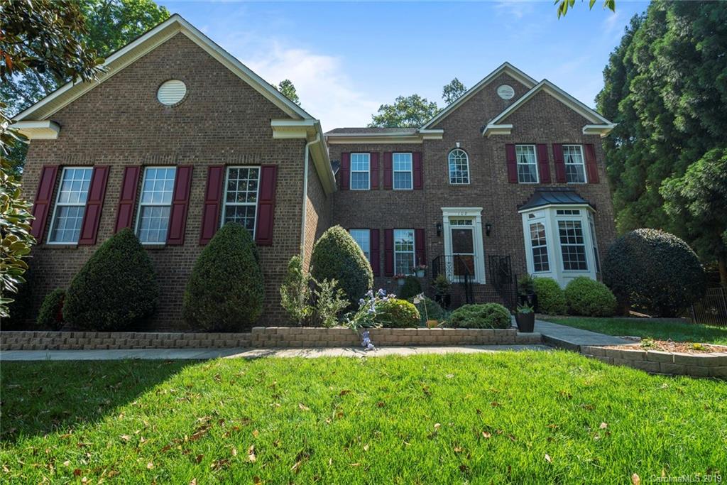 108 Millbank Court Fort Mill, SC 29708 - Photo 2 of 48 Gallery Image 2