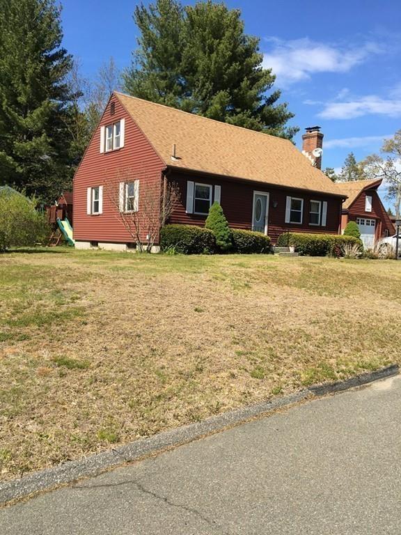 18 Old Farm Road Chicopee, MA 01020 - Photo 3 of 27 Gallery Image 3