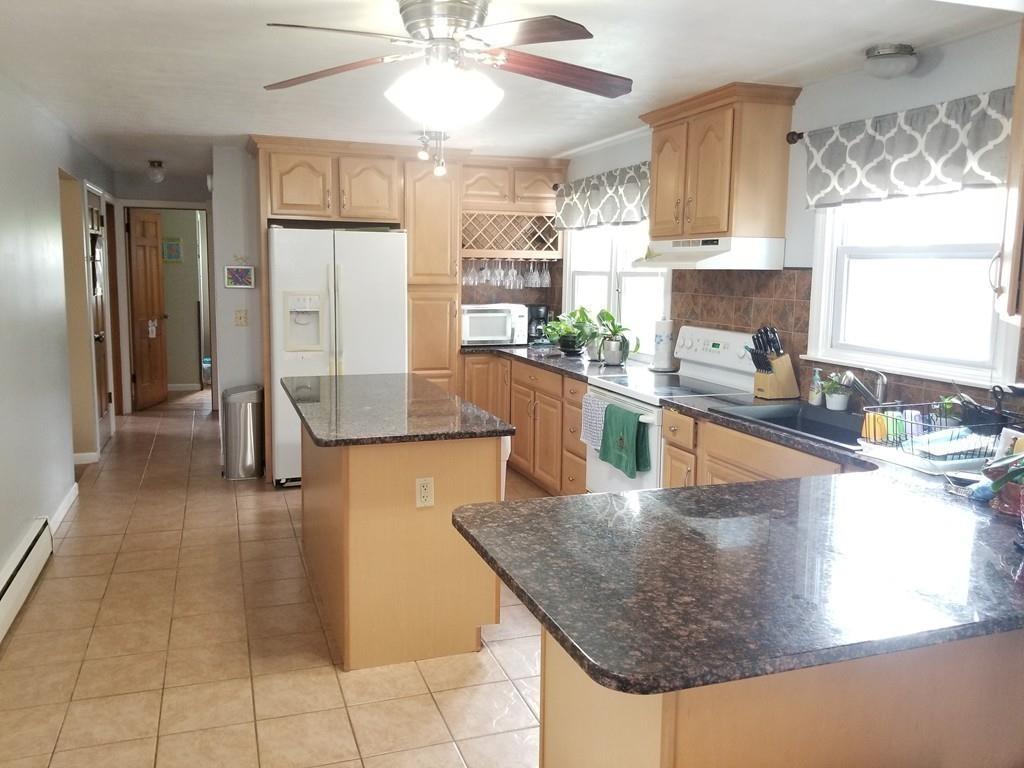 18 Old Farm Road Chicopee, MA 01020 - Photo 9 of 27 Gallery Image 9