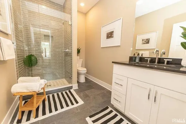 $2,500 | 1550 South Piazza Drive, Bloomington, IN 47401