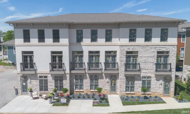 $3,000 | 1550 South Piazza Drive, Bloomington, IN 47401