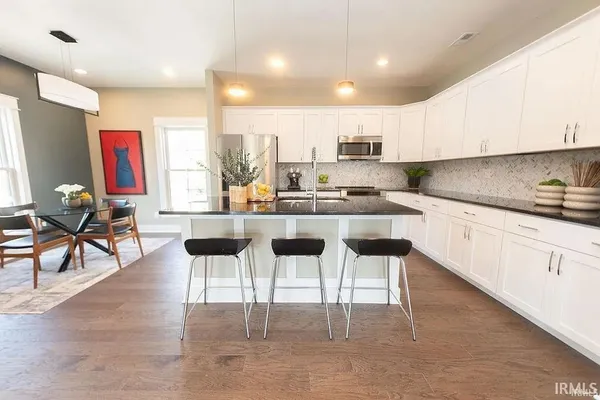 $2,500 | 1550 South Piazza Drive, Bloomington, IN 47401