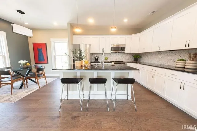 $3,000 | 1550 South Piazza Drive, Bloomington, IN 47401