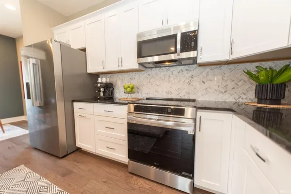 $2,500 | 1550 South Piazza Drive, Bloomington, IN 47401