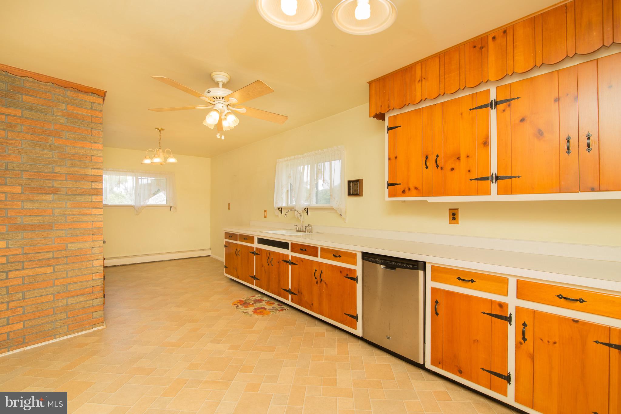 53 West Taunton Road Berlin, NJ 08009 - Photo 19 of 39 Gallery Image 19