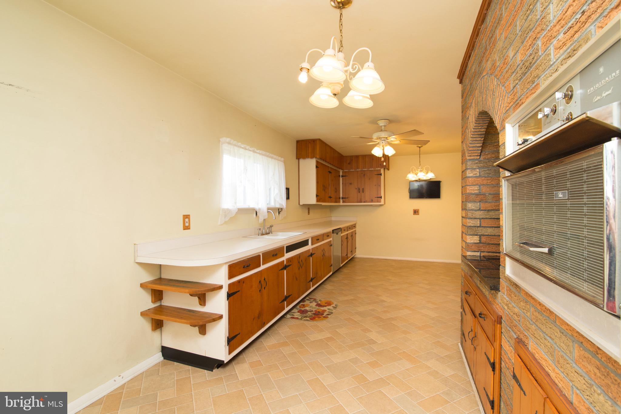 53 West Taunton Road Berlin, NJ 08009 - Photo 24 of 39 Gallery Image 24