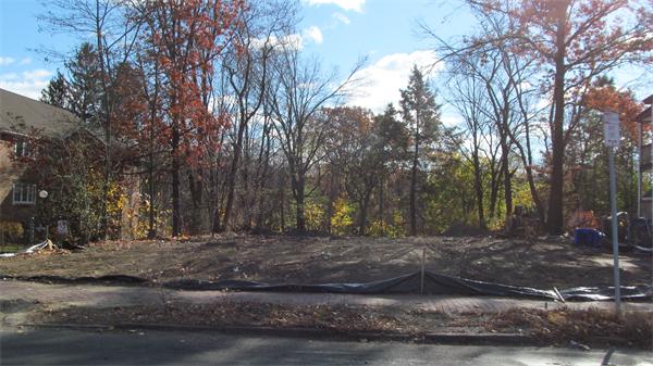 409 Union Street Springfield, MA 01105 - Photo 1 of 3 Gallery Image 1
