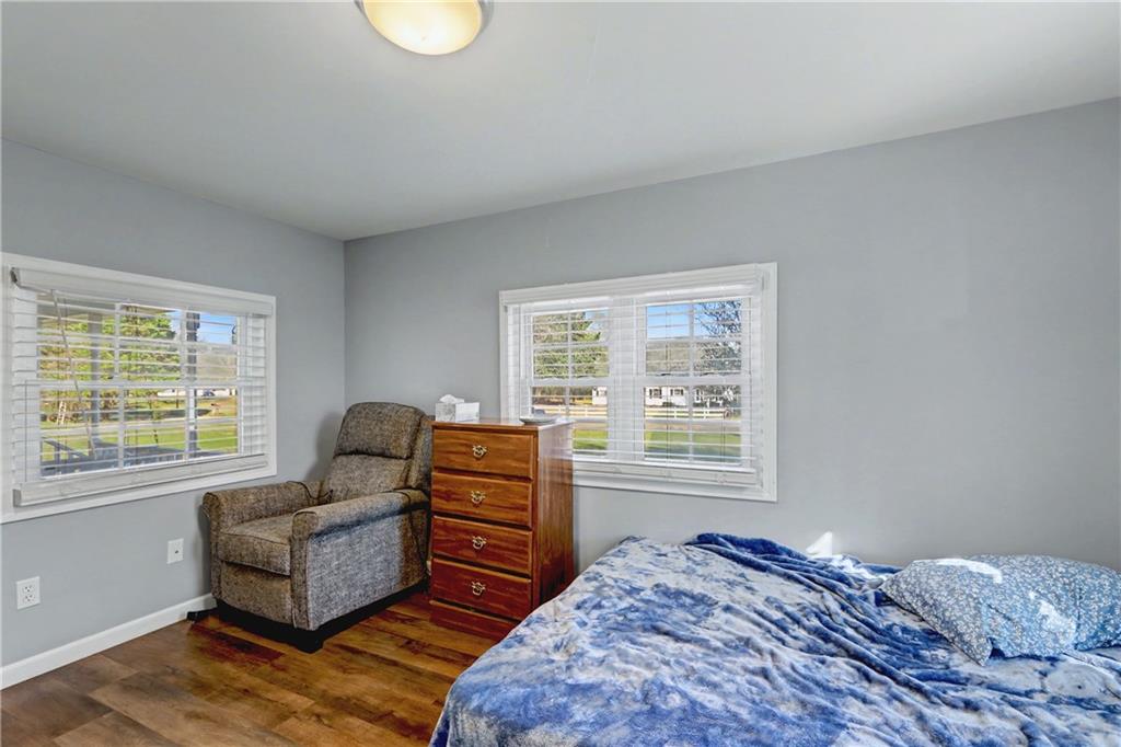 134 Church Road Thomaston, GA 30286 - Photo 24 of 33 a bedroom with furniture and a window