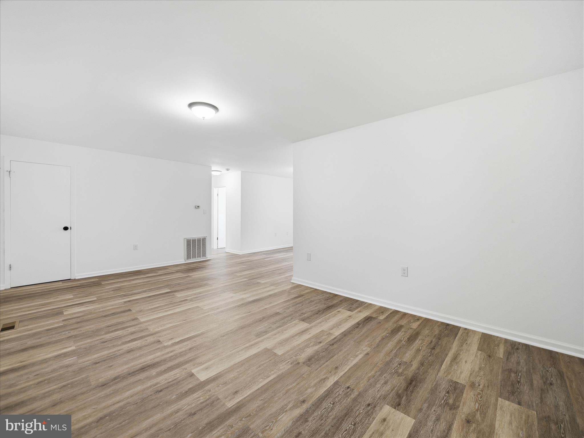 13020 Resh Road Hagerstown, MD 21740 - Photo 6 of 32