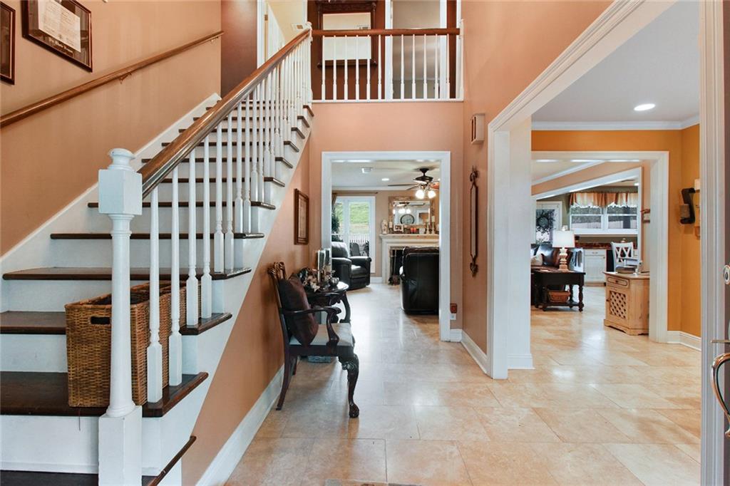 9416 Greg Court River Ridge, LA 70123 - Photo 3 of 20