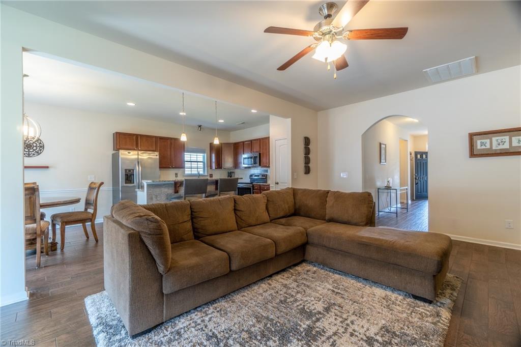 4546 Silo Ridge Clemmons, NC 27012 - Photo 6 of 23 Gallery Image 6