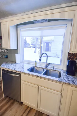 $175,000 | 720 Arnold Avenue North, Thief River Falls, MN 56701