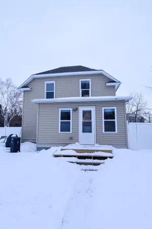 $175,000 | 720 Arnold Avenue North, Thief River Falls, MN 56701