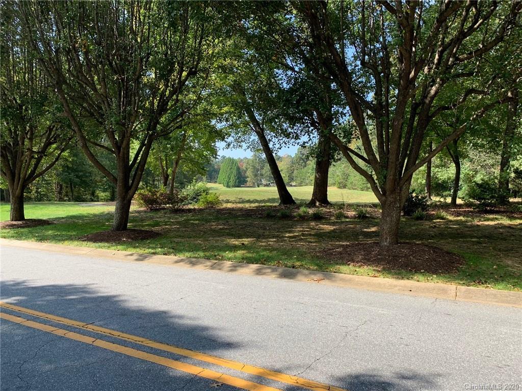 266 Players Ridge Road, Unit 17 Hickory, NC 28601 - Photo 13 of 14 Gallery Image 13