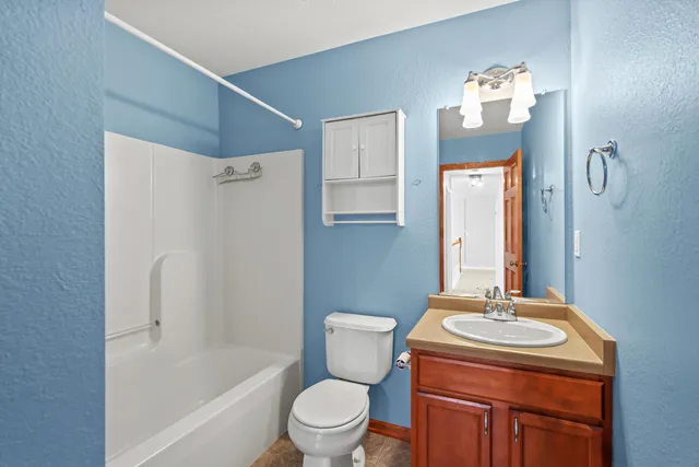 $464,900 | 6358 Biscayne Avenue, Mount Pleasant, WI 53406