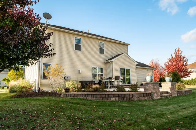 $464,900 | 6358 Biscayne Avenue, Mount Pleasant, WI 53406