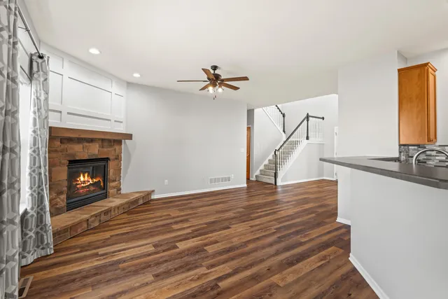 $464,900 | 6358 Biscayne Avenue, Mount Pleasant, WI 53406