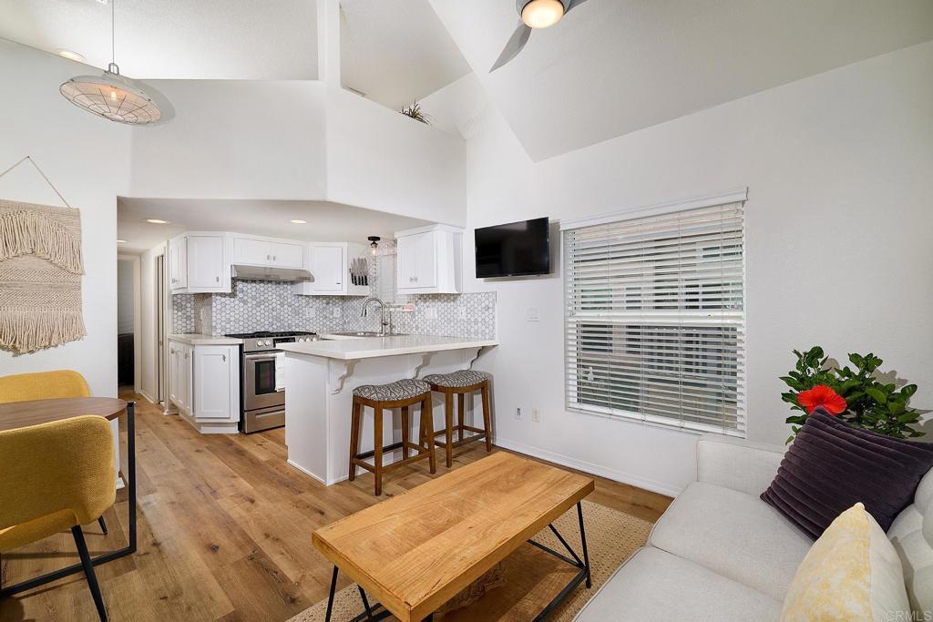 1549 North Vulcan Avenue, Unit 28 Encinitas, CA 92024 - Photo 8 of 22