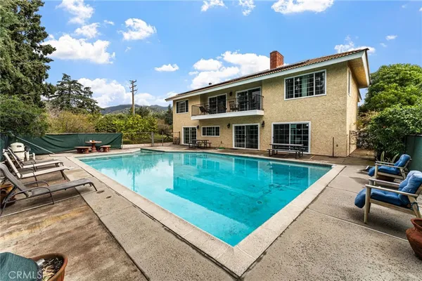 an aerial view of a garden