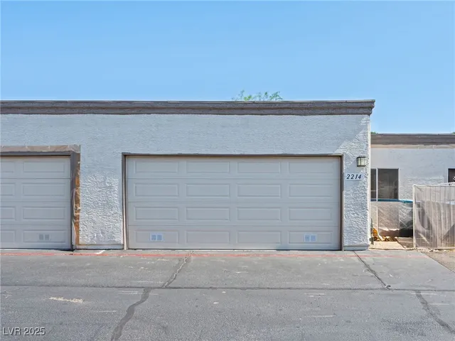 $224,500 | 2214 Pebble Creek Lane, Laughlin, NV 89029